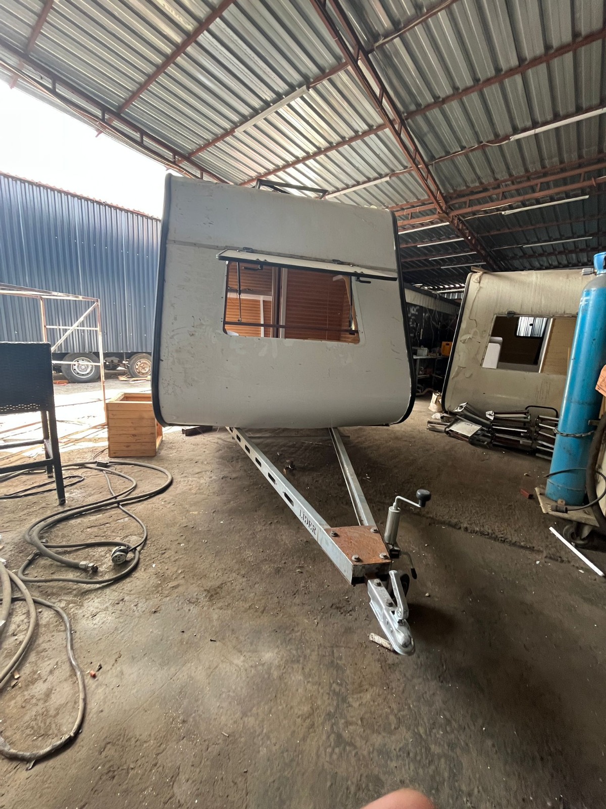 Karavan taşıma römorku imalatı